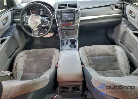 2016 Toyota Camry Le z USA, uszkodzony, nr VIN 4T1BF1FK3GU560065